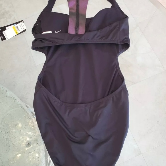 Nike Onyx Flash Bonded Cut-Out One Piece Swimsuit - Picture 2 of 6